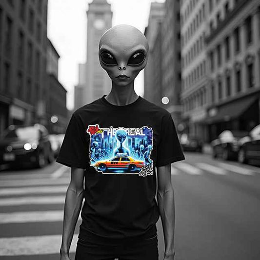 "Aliens in blue" NYC Street Art T-Shirt